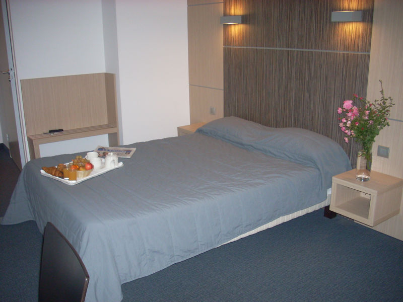 The Originals City, Hotel Le Caussea, Castres Экстерьер фото