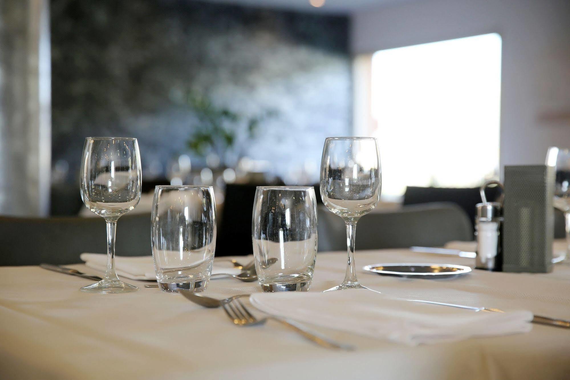 The Originals City, Hotel Le Caussea, Castres Экстерьер фото